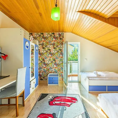 Charming Villa With Garden Surrounded By Nature In Kartepe Kocaeli