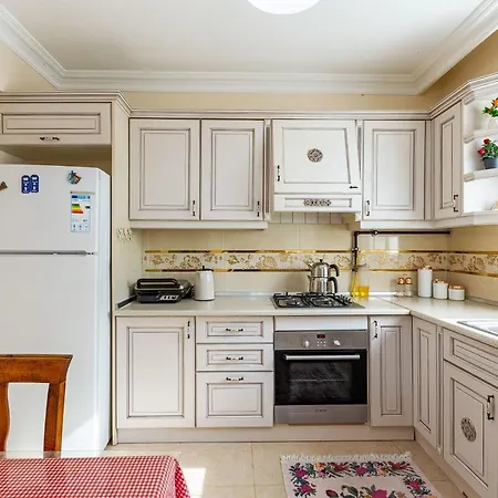 Charming Villa With Garden Surrounded By Nature In Kartepe Semesterbostad *